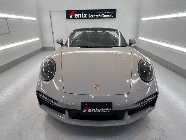 ポルシェ911をクレヨングレーへカラーチェンジした施工事例
